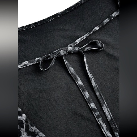 Elegant Black and Gray Leopard Print Dress New Boutique Size XL - Picture 5 of 5